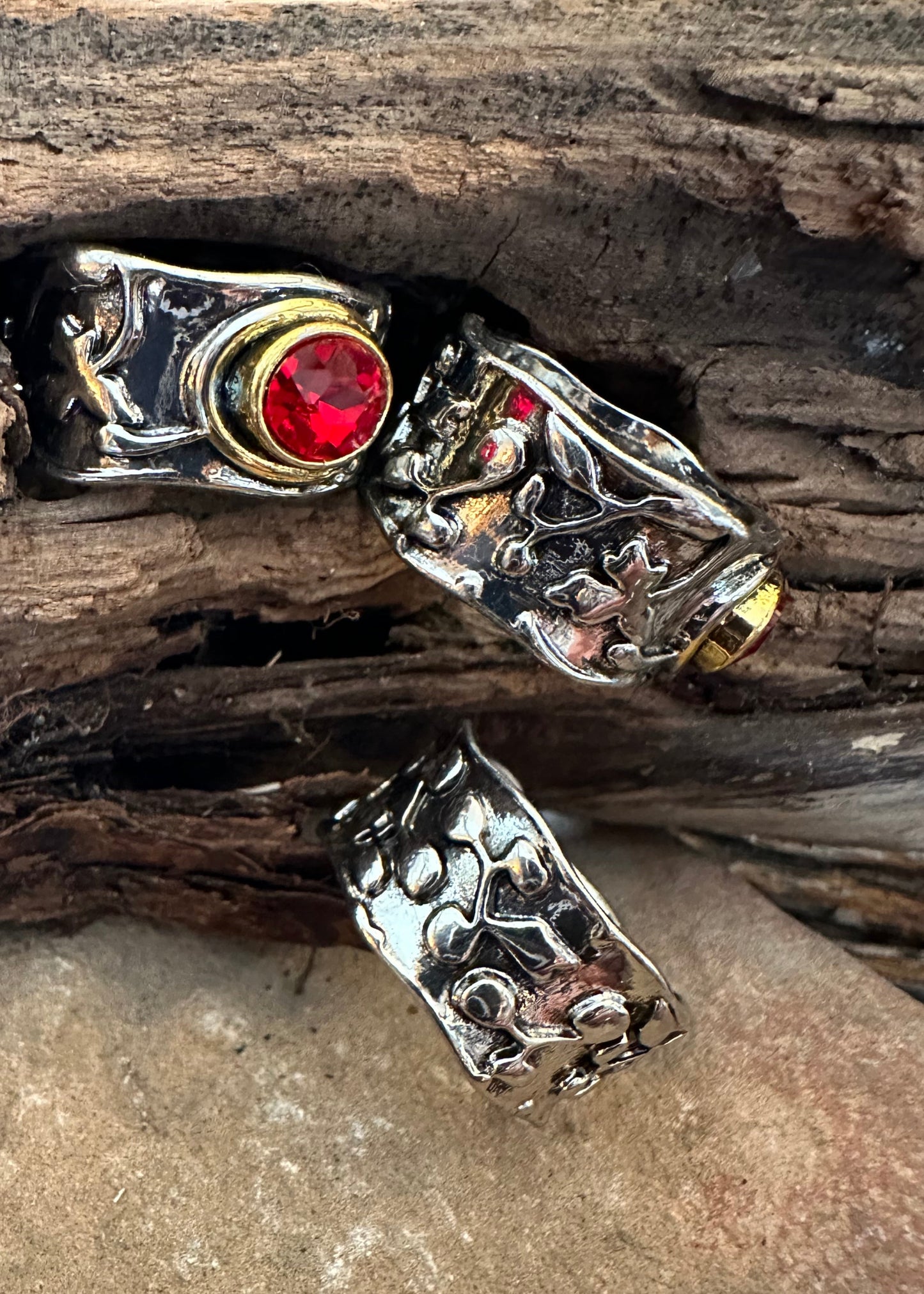 Moab Ring - Etched silver