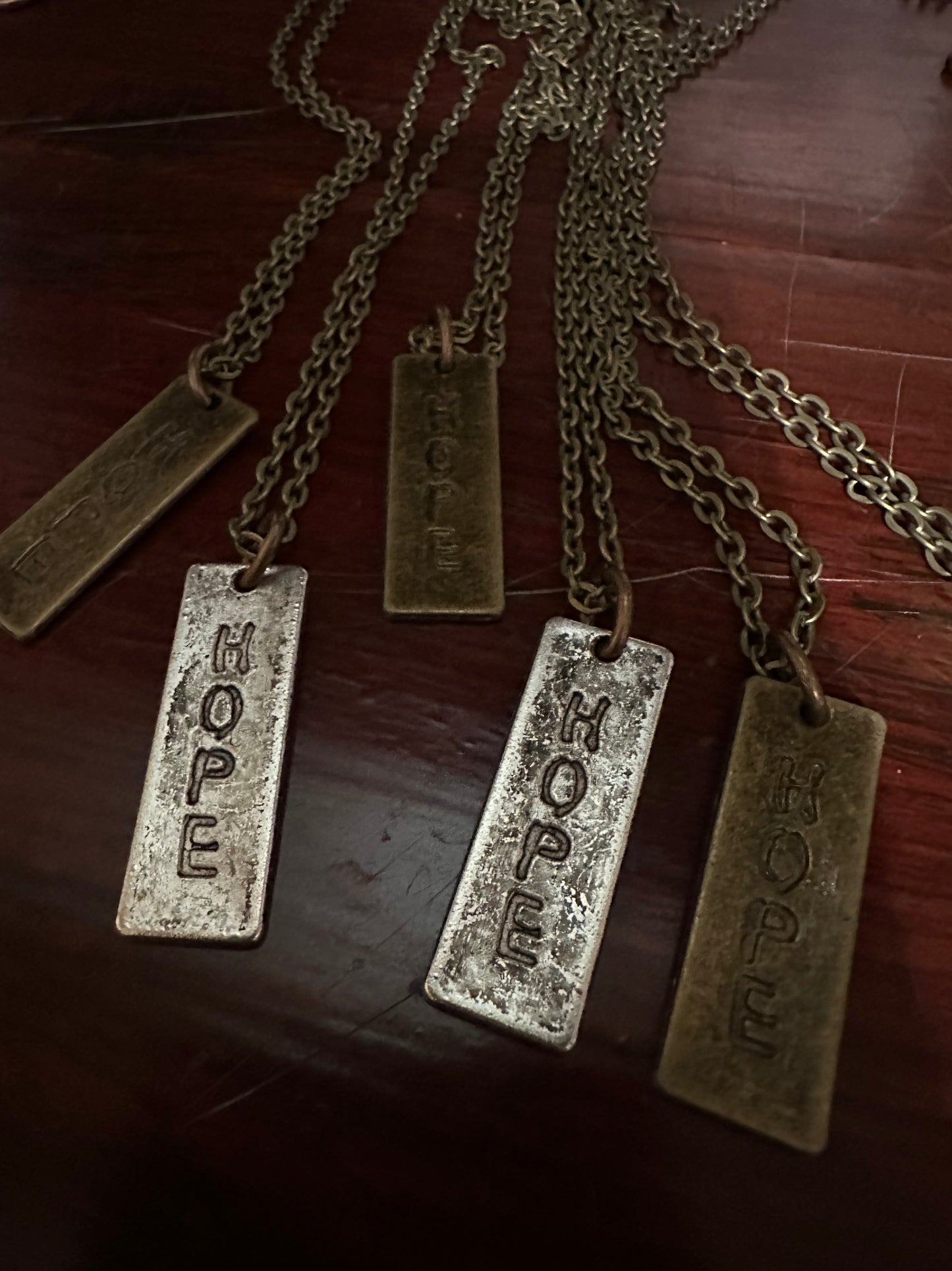 Elara Necklace (Hope)