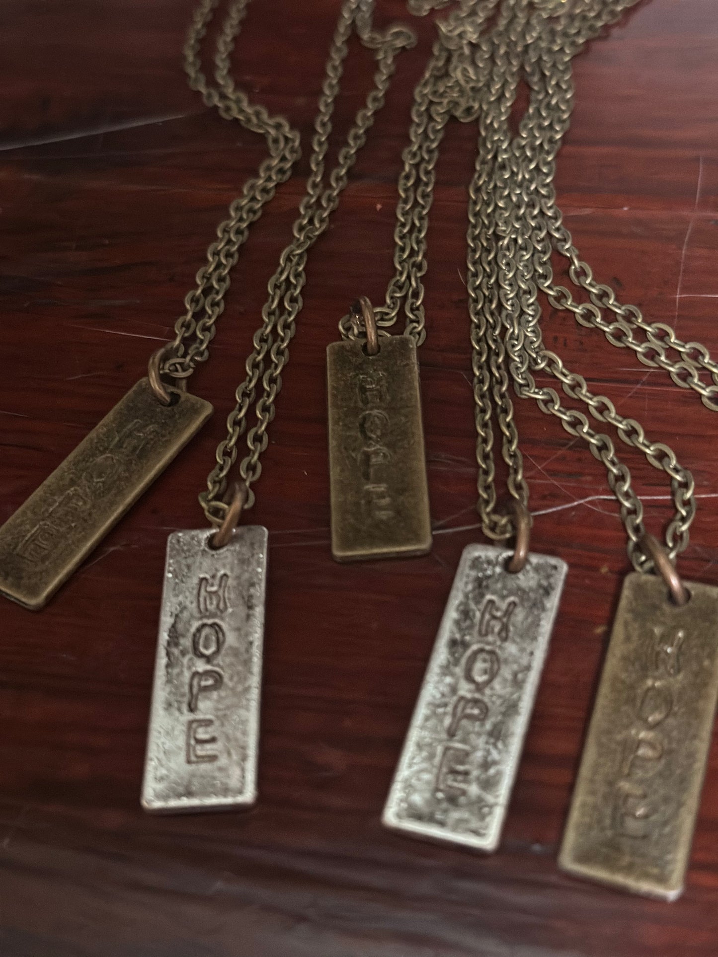 Elara Necklace (Hope)