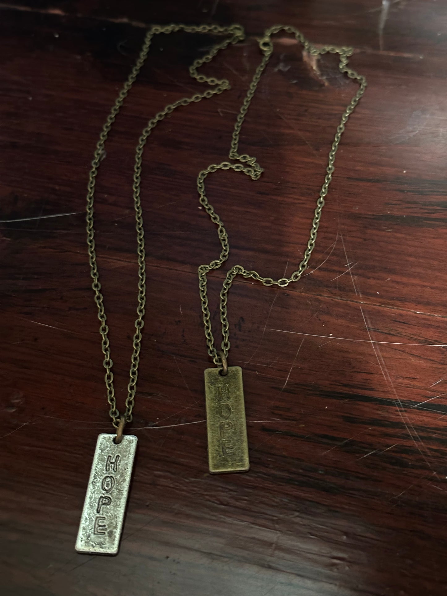 Elara Necklace (Hope)
