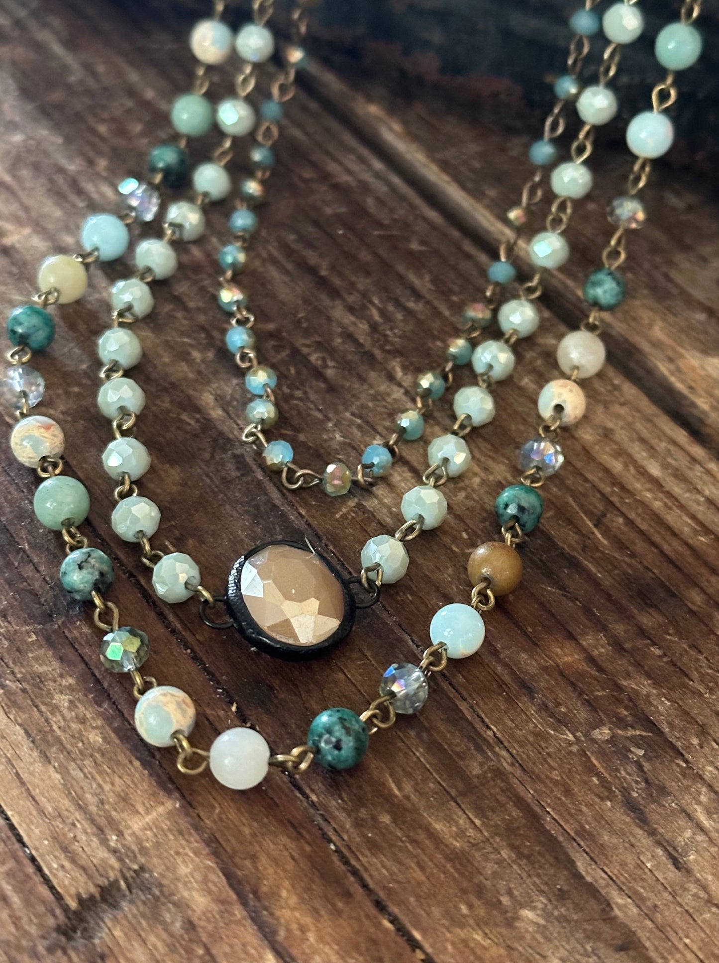 Peyson faceted multi-stand necklace. Turquise & Pink