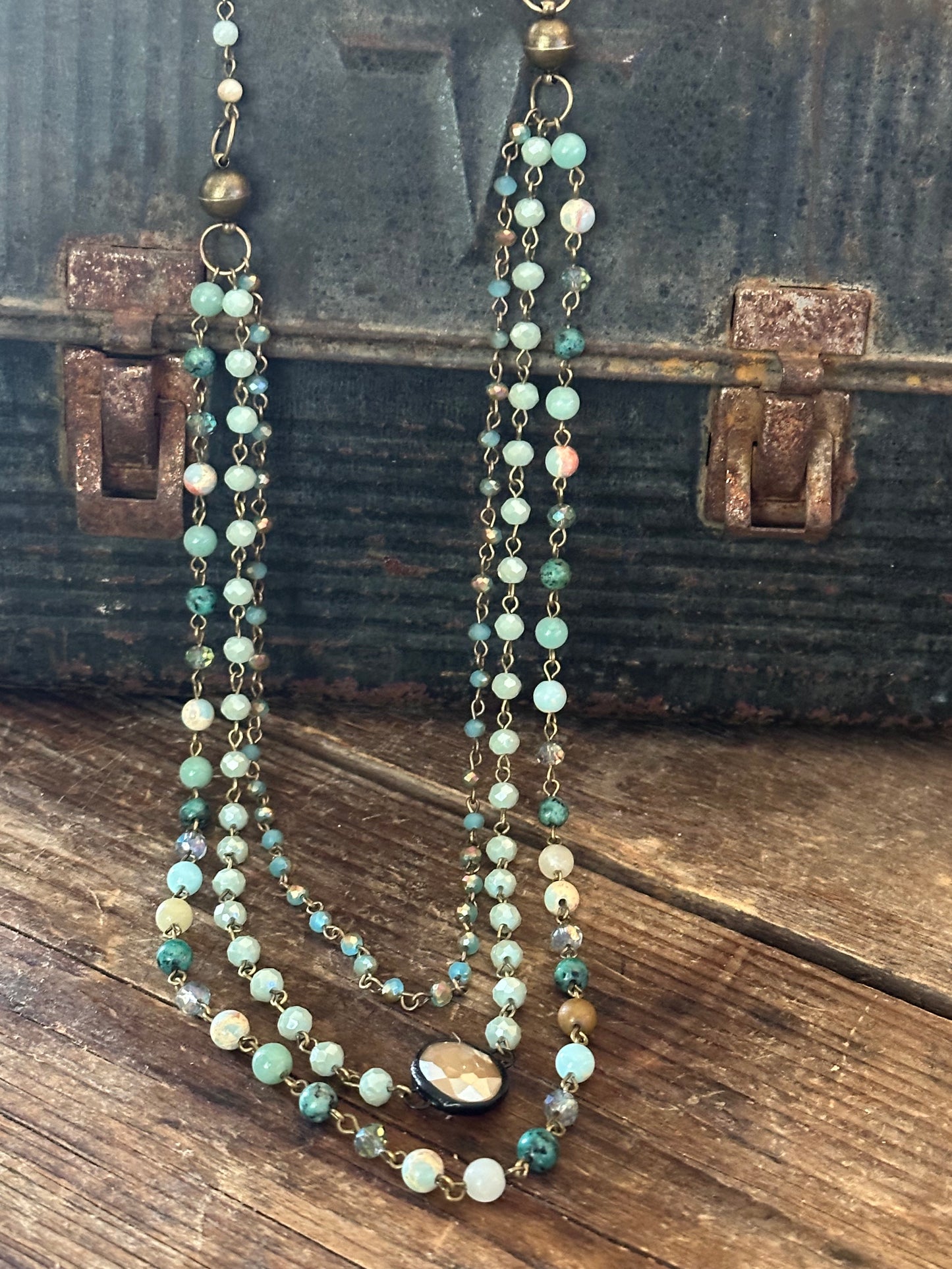 Peyson faceted multi-stand necklace. Turquise & Pink