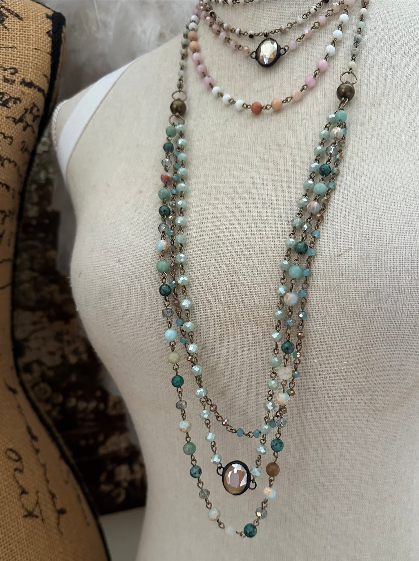 Peyson faceted multi-stand necklace. Turquise & Pink