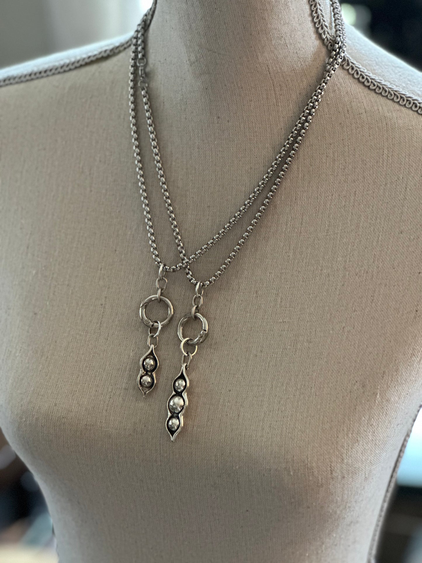 Pea pods of Love - Silver Smith Collection