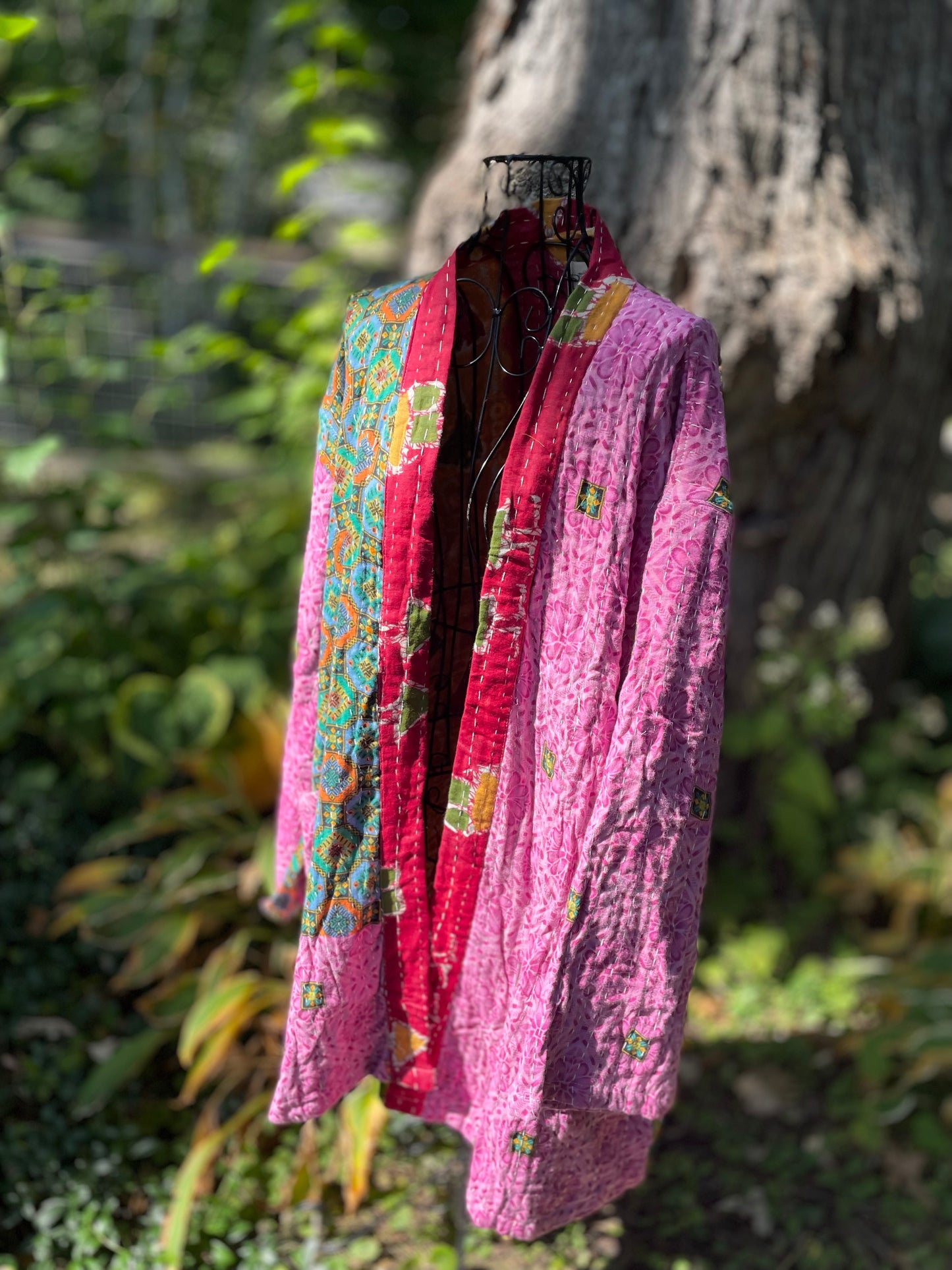 Wanderer Reversible Kantha Robe - Pink Red