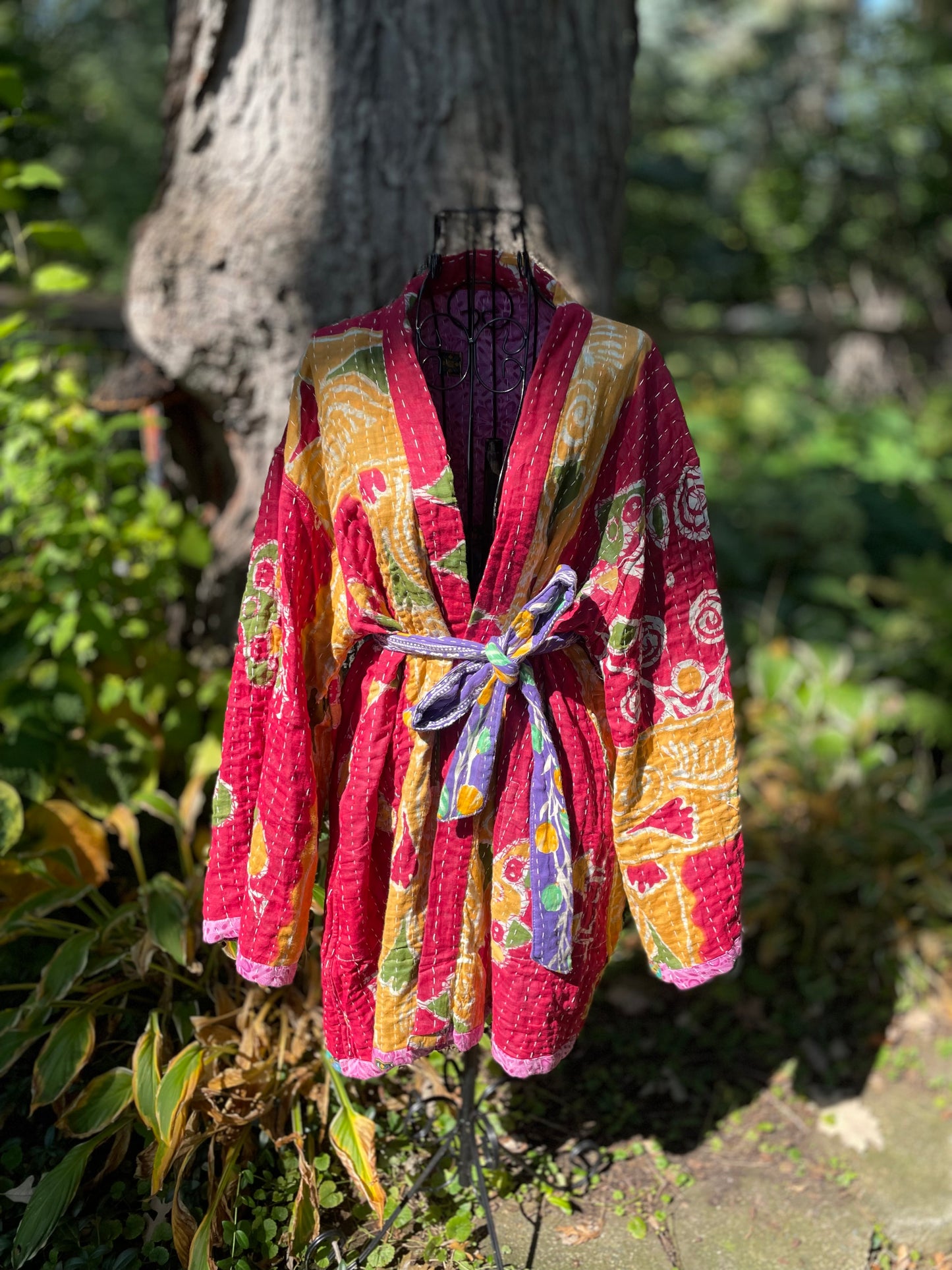 Wanderer Reversible Kantha Robe - Pink Red