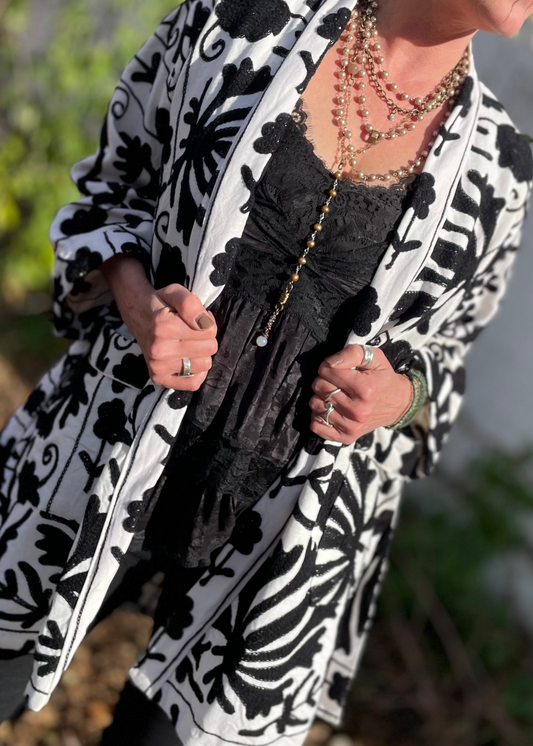Hand Embroidered Suzani Robe - Black and White