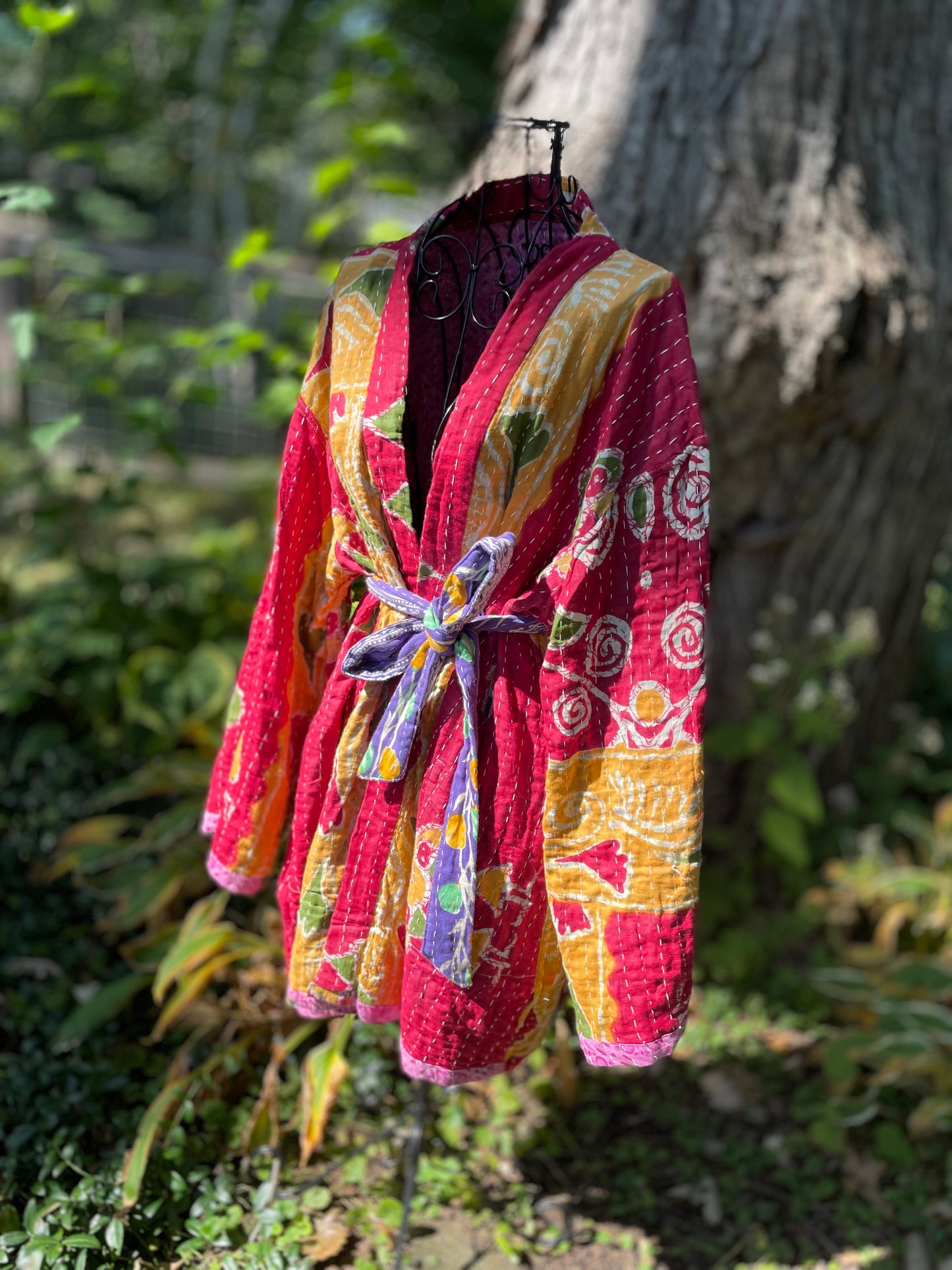 Wanderer Reversible Kantha Robe - Pink Red