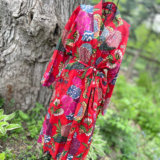 Cotton Floral Robe and Pajama Pants. Red.