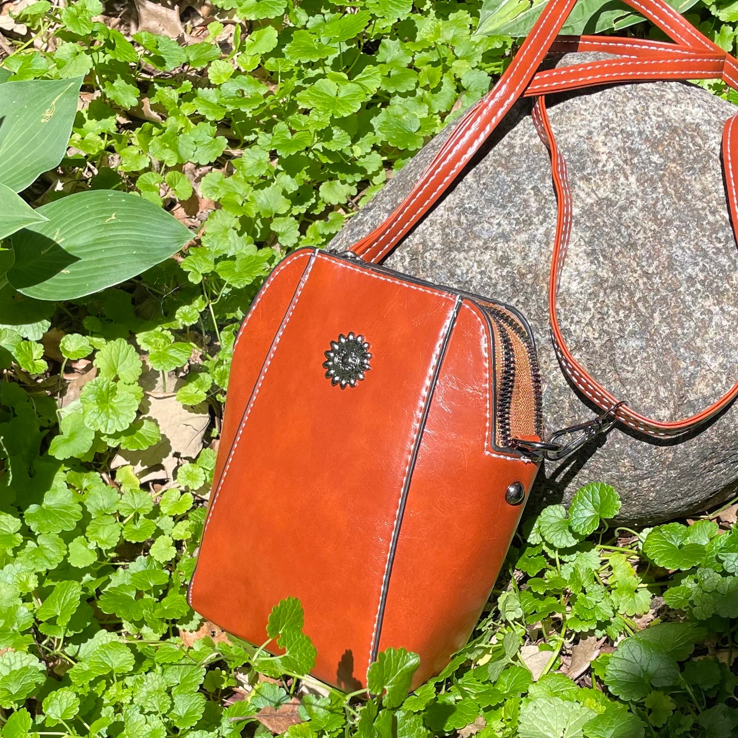 Cassandra Vegan Leather Bag/Rust.