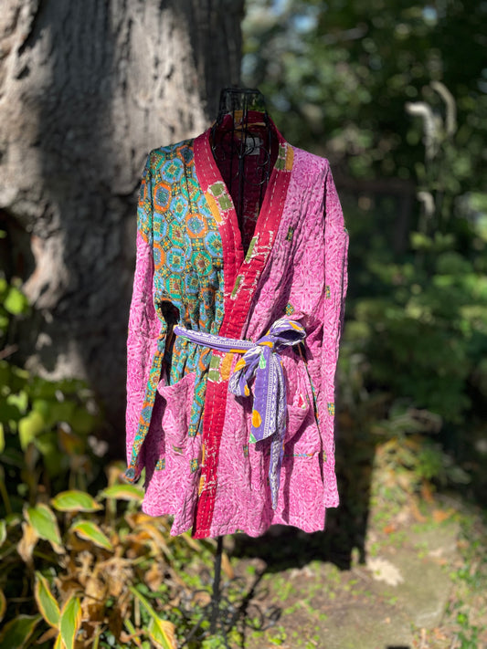 Wanderer Reversible Kantha Robe - Pink Red