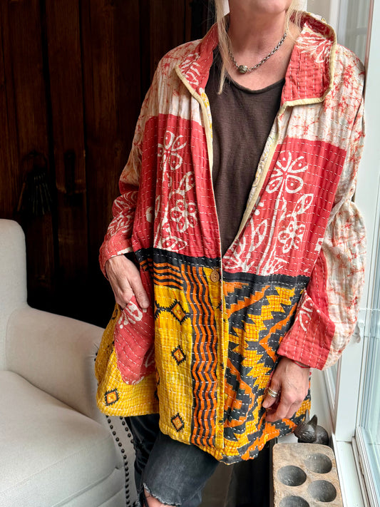 Wanderer Reversible Kantha Robe Button Front - Red & black