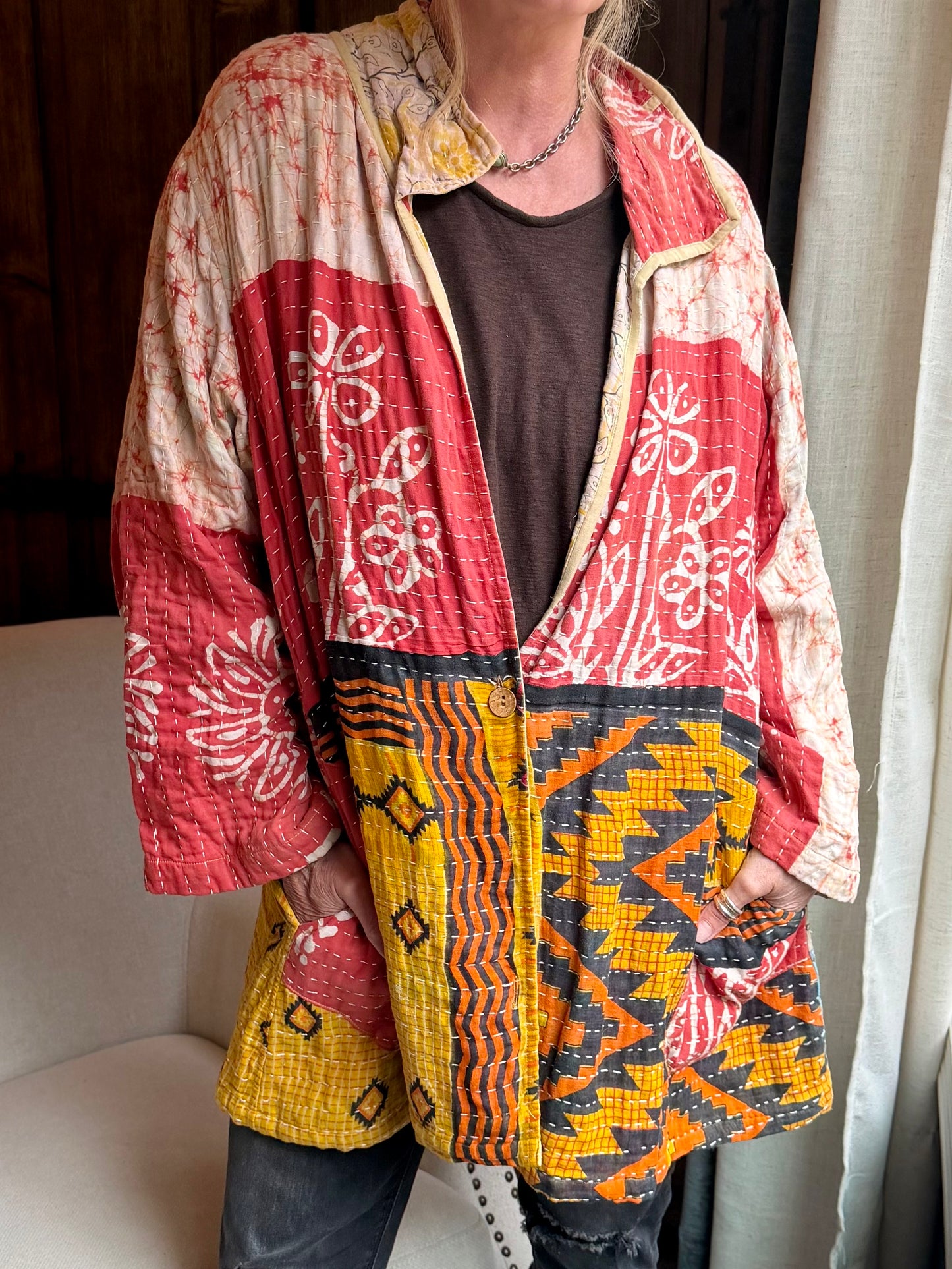 Wanderer Reversible Kantha Robe Button Front - Red & black