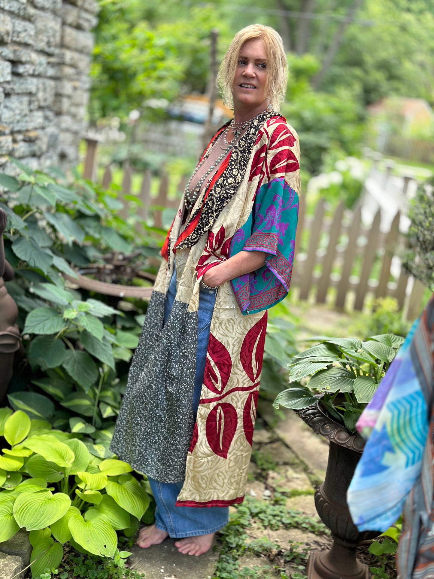 The Hey Delilah Silk Duster Kimono - Red flower